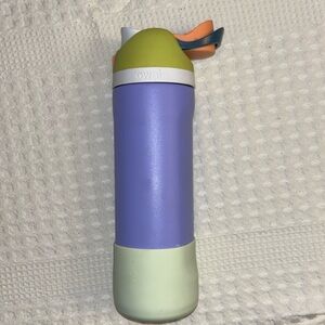 Owala water bottle 24 oz